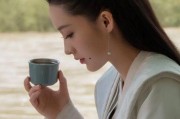 李沁最新资源爆料图,时尚造型惊艳众人